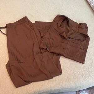 NWOT never worn RARE nuuds Chocolate satin Pajama Set XL